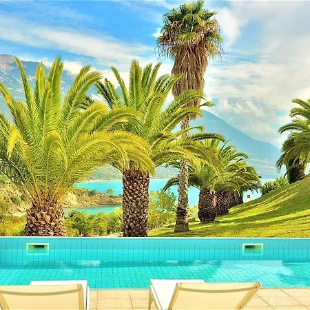 Sea Wave Kefaloniaprivatevillas ترابيزاكي