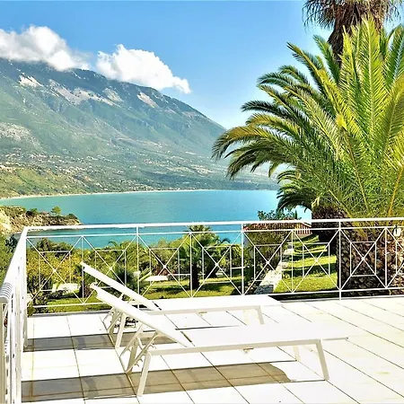 Sea Wave Kefaloniaprivatevillas فيلة